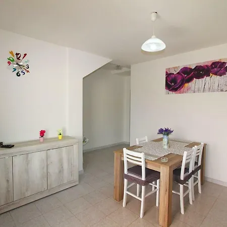 Casa Fronte *